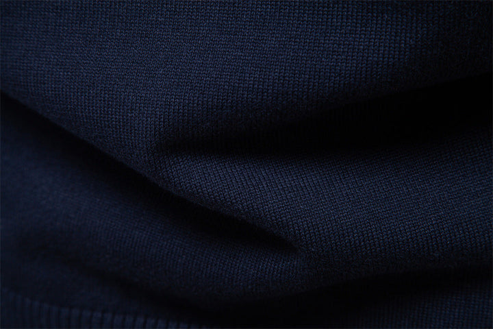 Comfortable Florence half-zip men's pullover, classic style for versatile menswear.