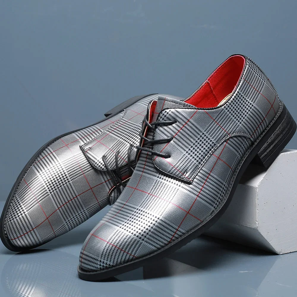 Elegant men's plaid oxford dress shoes for business attire. Combining professional style with comfort.