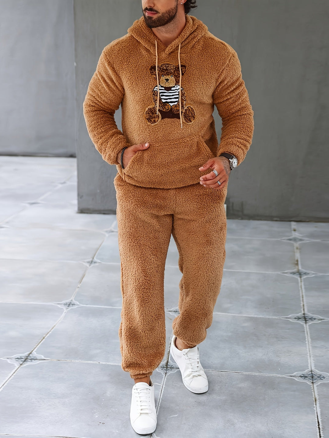Cozy men's two-piece fleece loungewear set with soft hoodie & joggers for winter comfort.