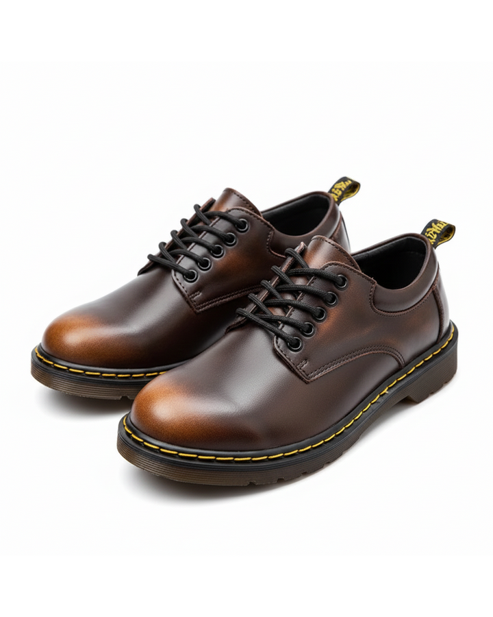 Men's genuine leather casual shoes for urban style & everyday comfort. Low-cut, round toe design.