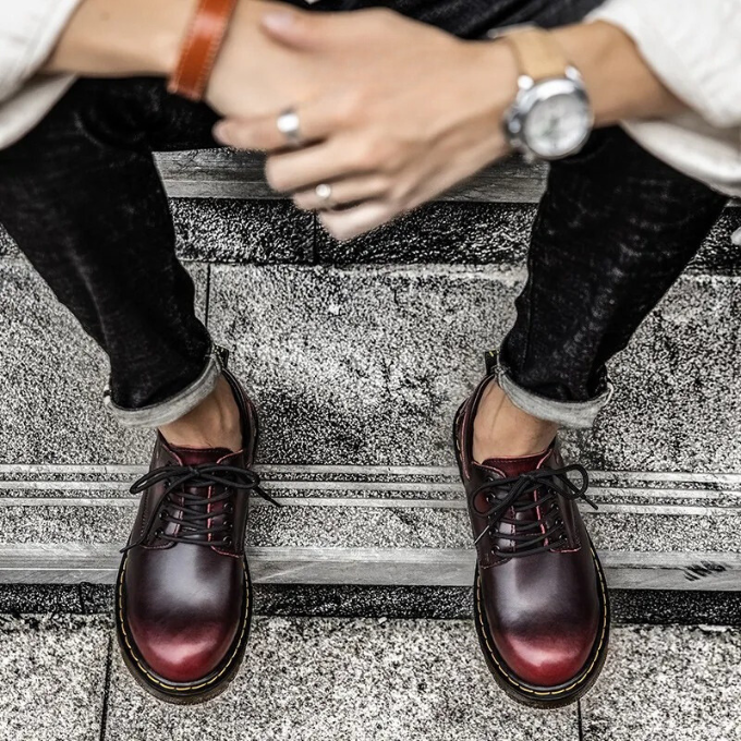 Genuine leather men's casual shoes, perfect for smart casual urban style & all-day comfort.