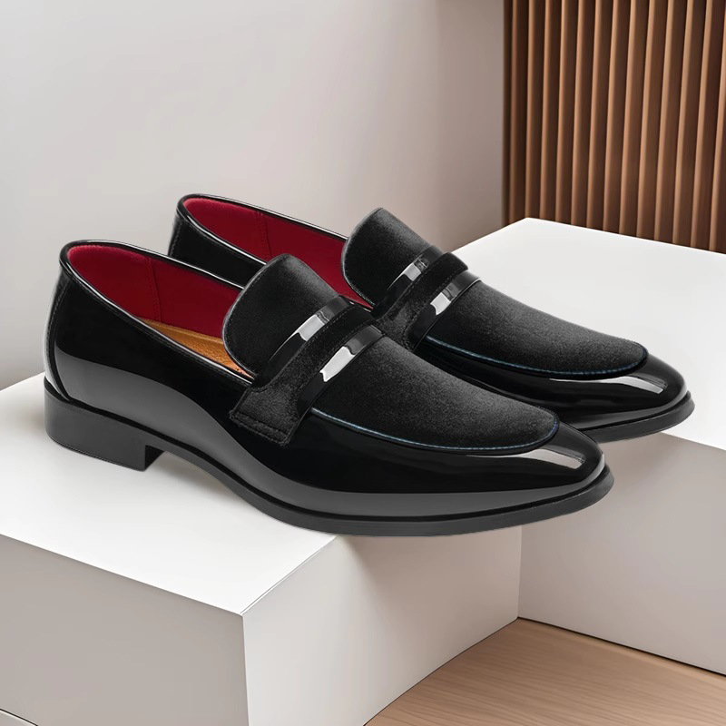 Men's glossy black dress loafers, modern formal slip-on shoes for elegant occasion wear.