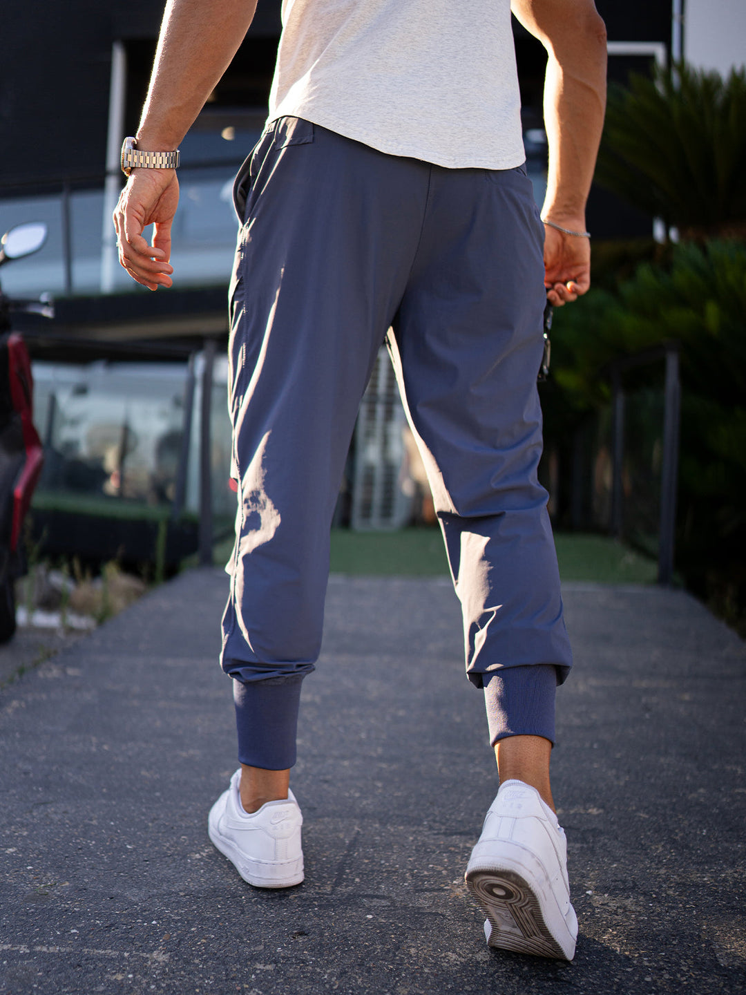 Stylish Men's Granada Cargo Joggers, versatile casual pants for everyday comfort & street style.