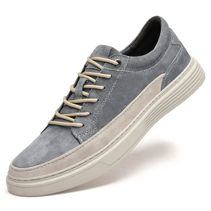 Everyday men's comfort shoes in soft suede, designed for lasting wear & a modern casual look.