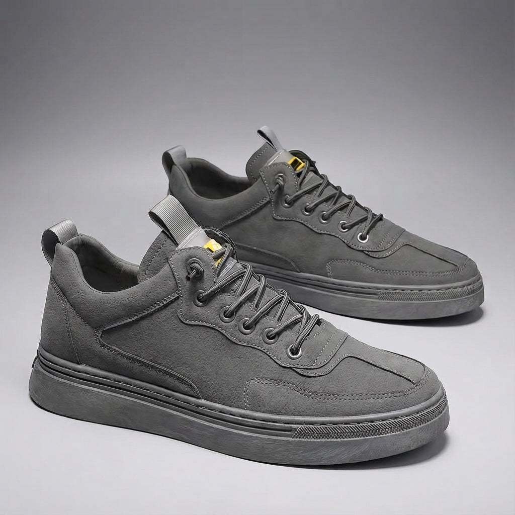 Close-up of men's orthopedic sneaker, Elliot, highlighting sole cushioning & breathable fabric