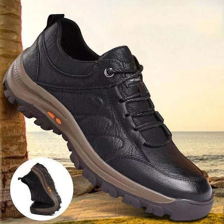 Breathable men's walking shoes with arch support, ensuring comfortable footwear & a non-slip experience.
