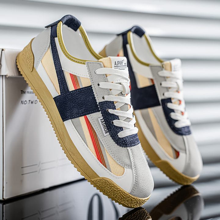 Men's Hensen vintage-inspired sneakers, 80s fashion streetwear, retro track shoes.