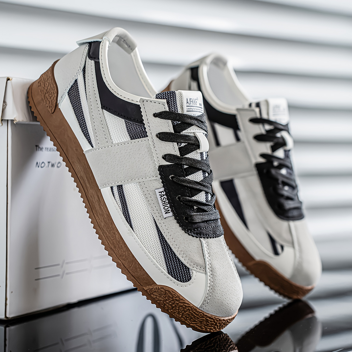 Hensen men's athletic casual sneakers, '80s retro track style, vintage-inspired footwear.