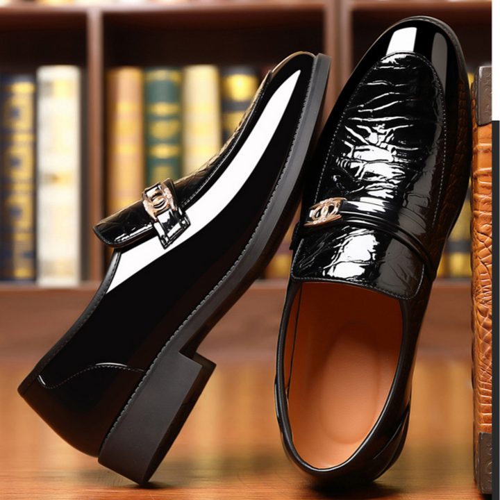 Luxurious men's high-shine slip-on loafers with a polished finish for a sophisticated look.