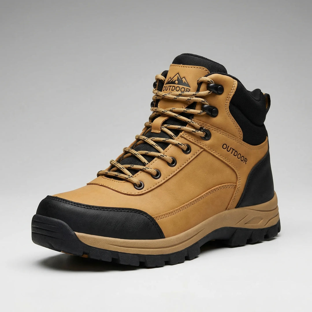 Durable men's high-top hiking boots with secure lace-up closure. Ideal for cold weather and winter trails.