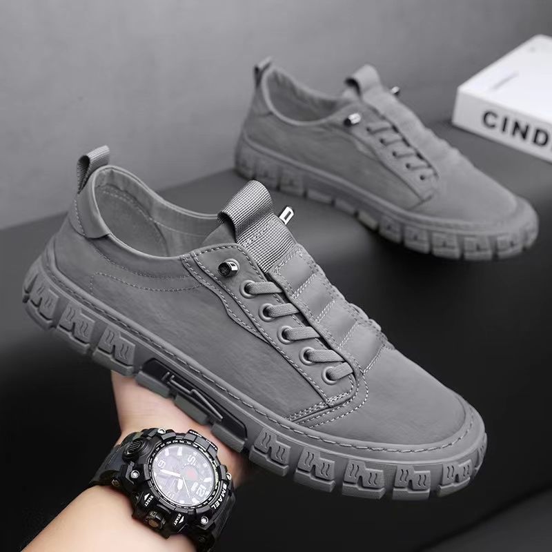 Durable Men's Highland Premium Sneakers, stylish design perfect for active men and everyday footwear.