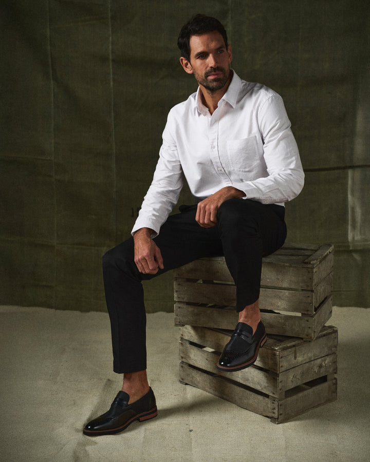 Brown men's hybrid loafers, combining comfortable fit & modern style for versatile dress casual wear.