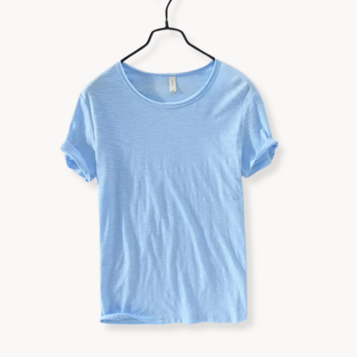 Versatile men's casual shirt in an Ibiza style, ideal for smart casual or relaxed outings.