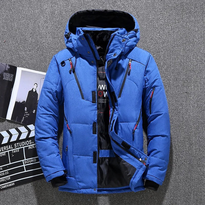 Casual men's hooded winter parka with faux fur trim, perfect for outdoor travel & fashion.