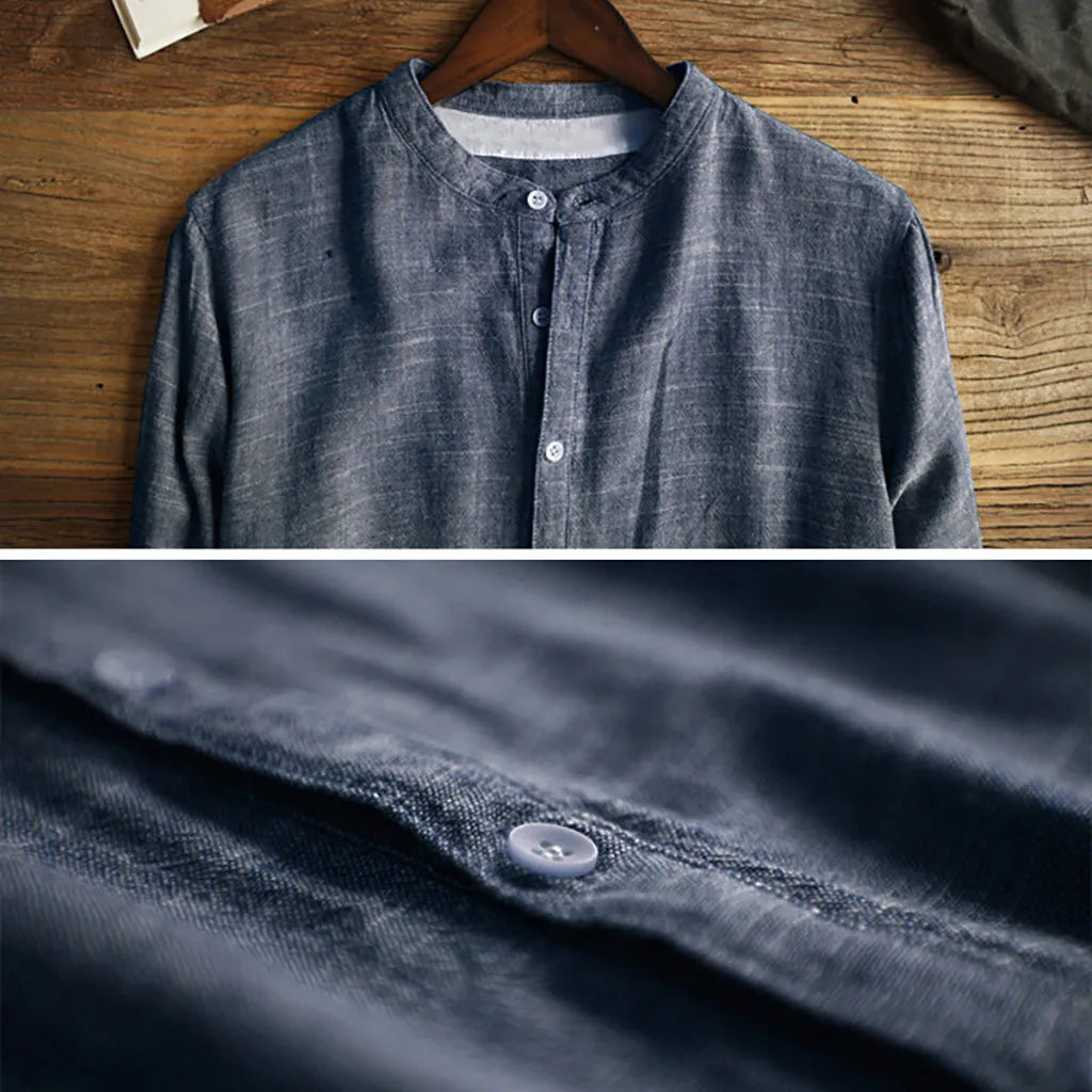 Men's pullover in Japanese style, offering an elegant and comfortable fit for contemporary fashion.