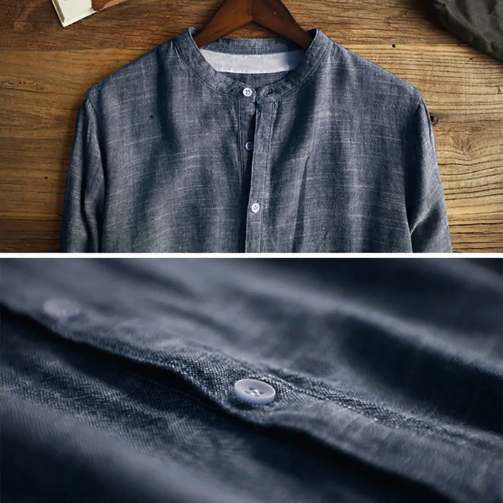 Men's pullover in Japanese style, offering an elegant and comfortable fit for contemporary fashion.