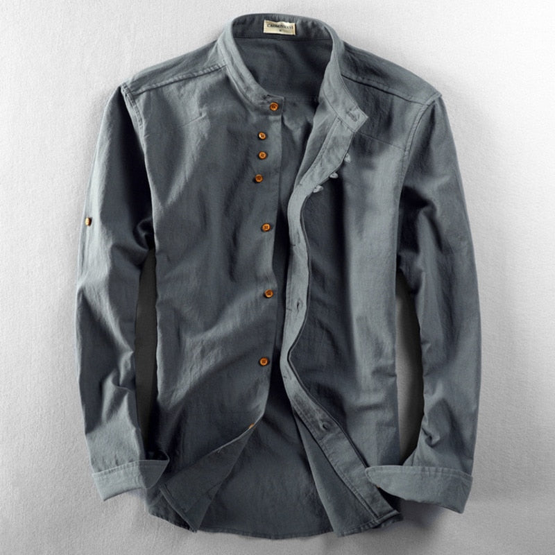 Trendsetting men's short sleeve shirt. Katana inspired Japanese pattern, a must-have for Asian casual fashion.