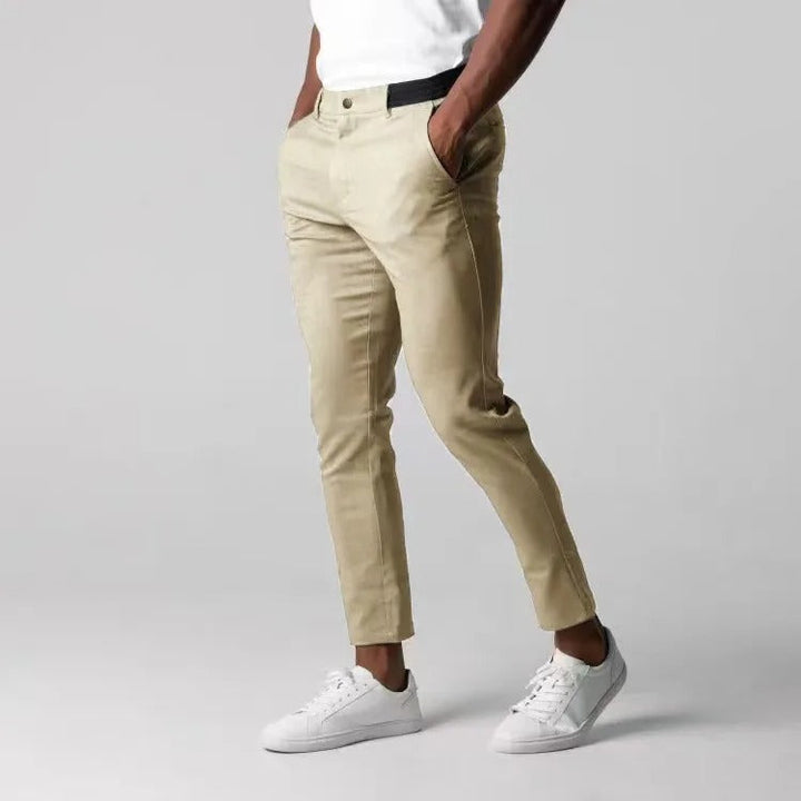 Versatile men's Kingston stretch chinos, ideal everyday wear, casual pants or workwear.