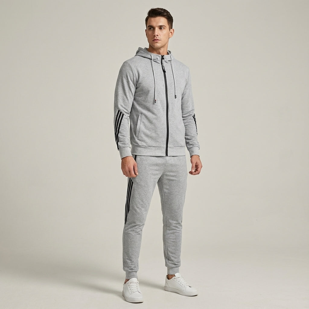 Back view of the Kyle men's sportswear tracksuit, showing the comfortable and versatile design for active men.
