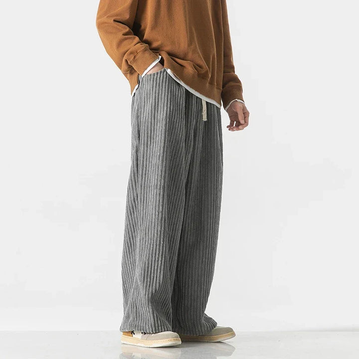 Comfortable men's relaxed fit pants with a straight leg. Ideal minimalist Kyoto style for everyday wear.