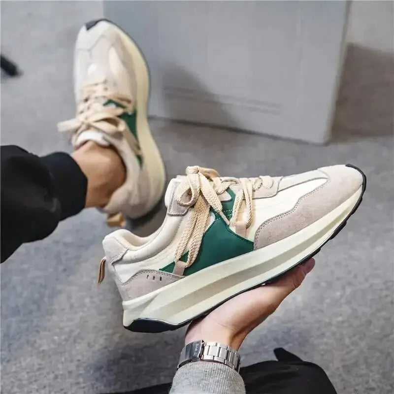 Men's Lars sporty elastic slip-on sneakers. Comfortable everyday casual walking shoes for active style.