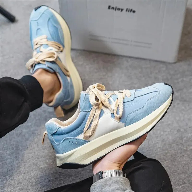 Vibrant men's Lars athletic sneakers with elastic design. Stylish & comfortable casual footwear for modern fashion.