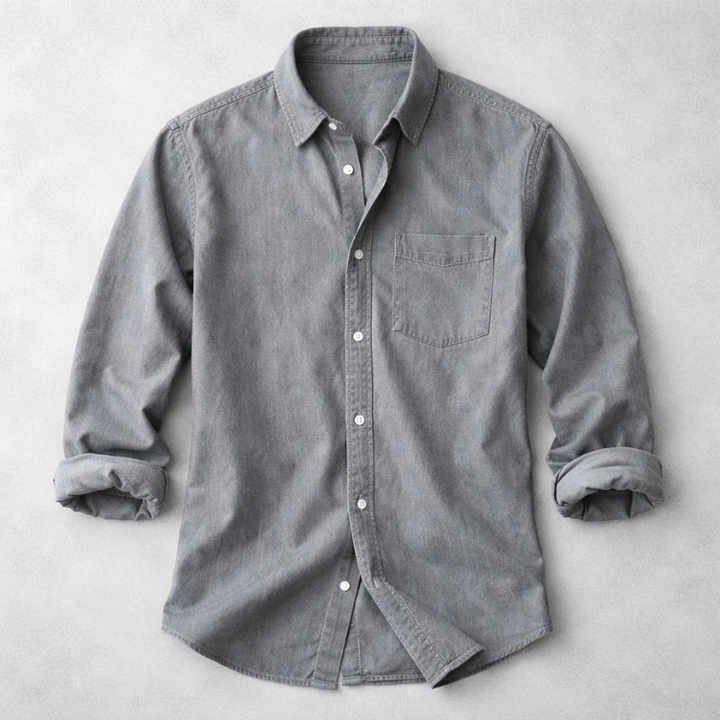 Stylish men's relaxed fit button-down shirt, long sleeve. Smart casual and comfortable for versatile everyday wear.