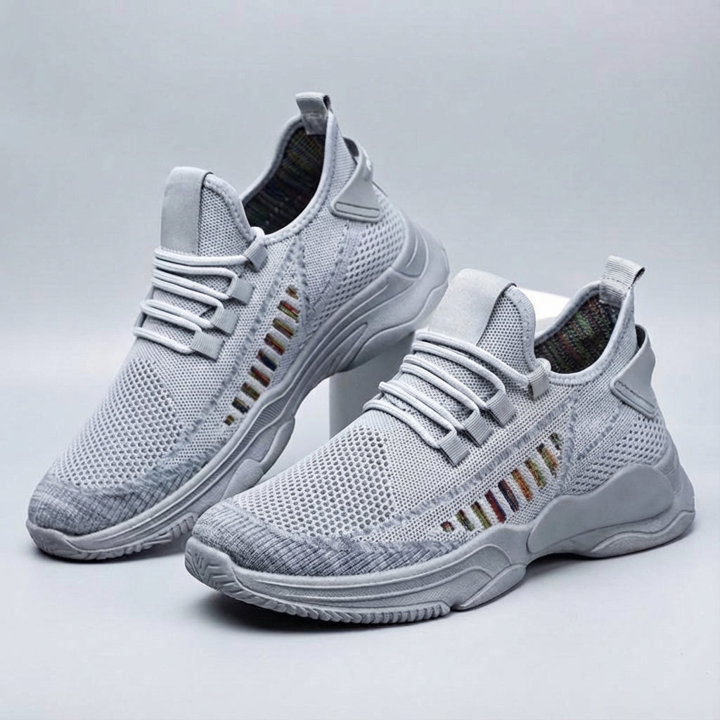 Stylish men's casual sneakers, lightweight and breathable, suitable for everyday fashion.