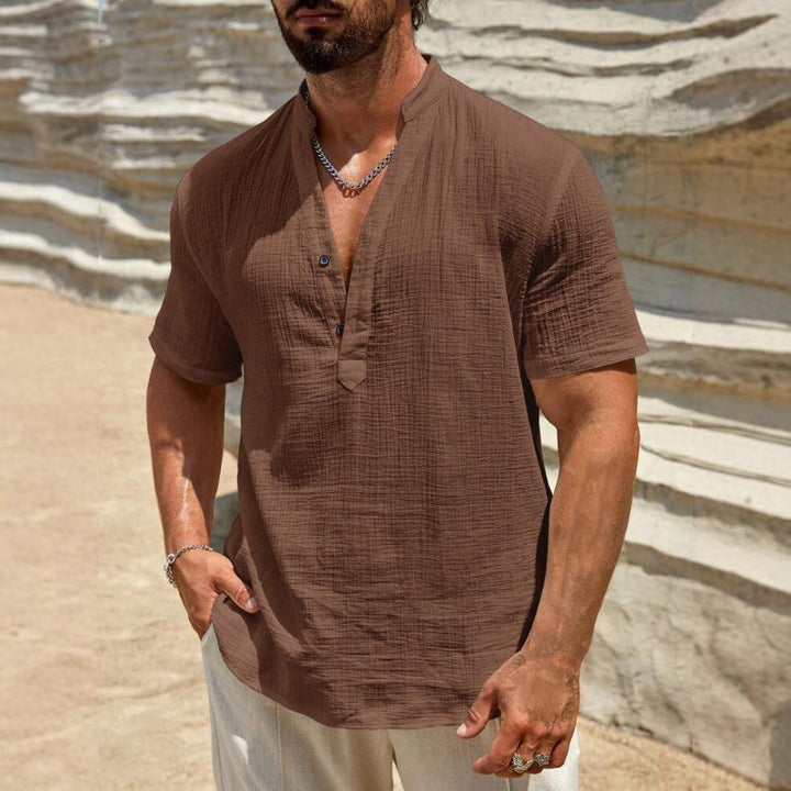 Men's breathable lightweight short-sleeve polo shirt for ultimate summer comfort and versatile everyday style.