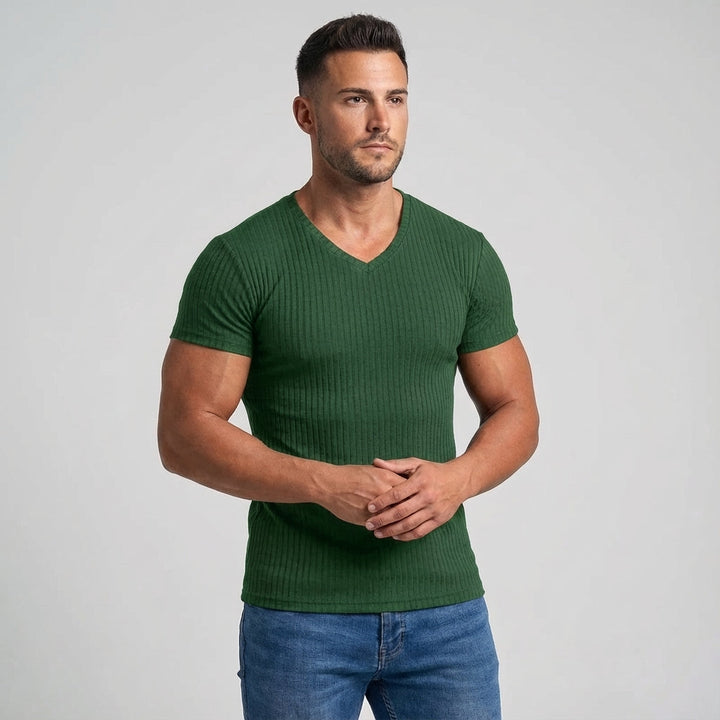Ross men's breathable short sleeve shirt, ideal for activewear and athletic performance