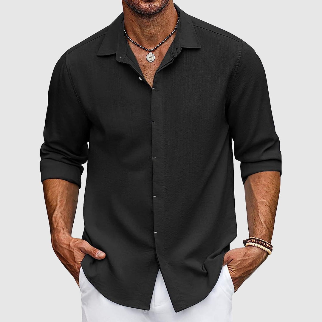 Versatile men's button-up shirt, lightweight and long-sleeve, ideal for both casual and smart everyday fashion.