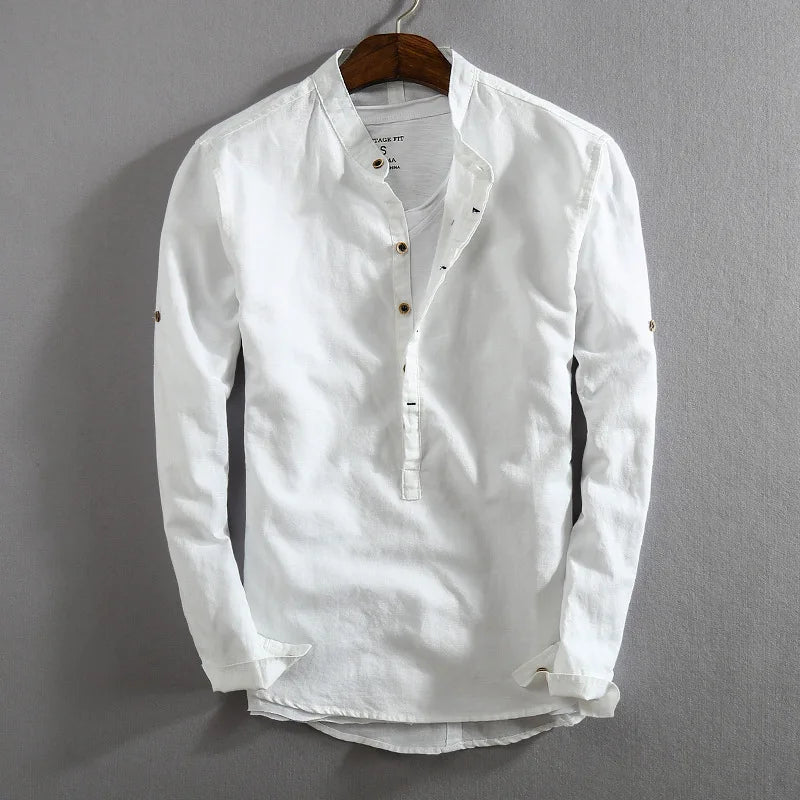 Casual men's long sleeve button-up shirt, lightweight and versatile for effortless everyday fashion. Classic fit.
