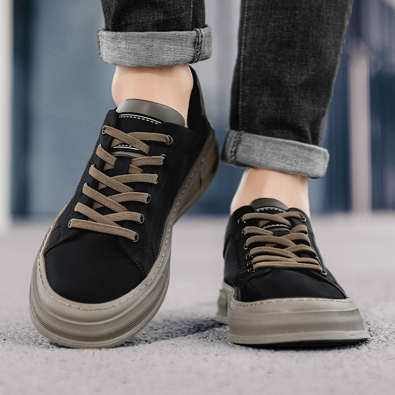 Durable & stylish men's casual footwear, these lightweight sneakers ensure everyday comfort.
