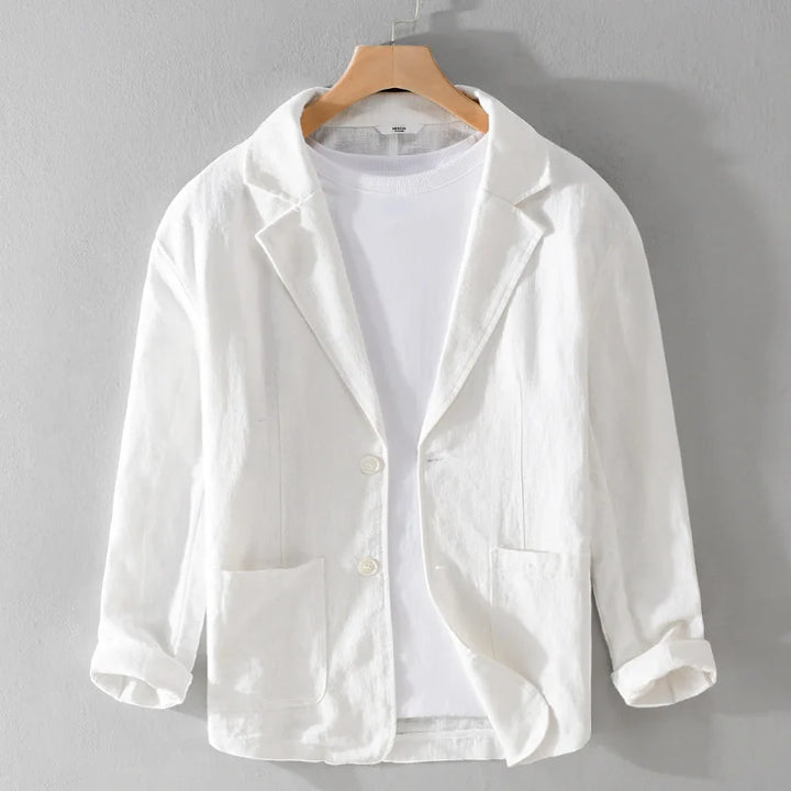 Lightweight men's spring jacket for everyday wear, offering comfort and style for transitional weather.