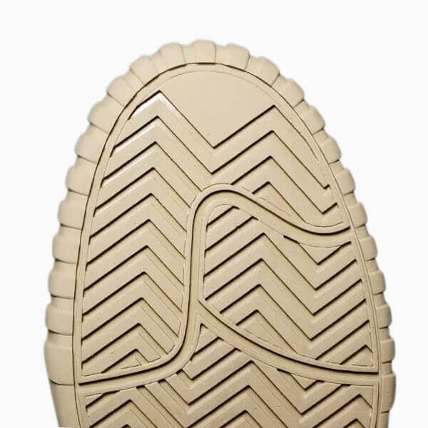 Fashionable men's everyday sneakers, ultimate comfort with a breathable design.