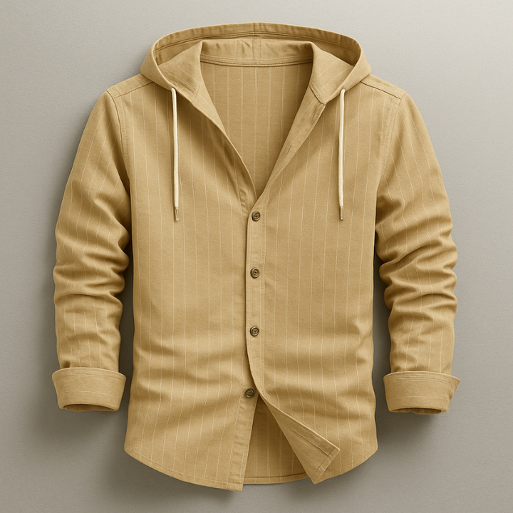 Versatile men's lightweight hoodie shirt in a relaxed fit. Ideal for casual comfort & everyday spring/summer style.