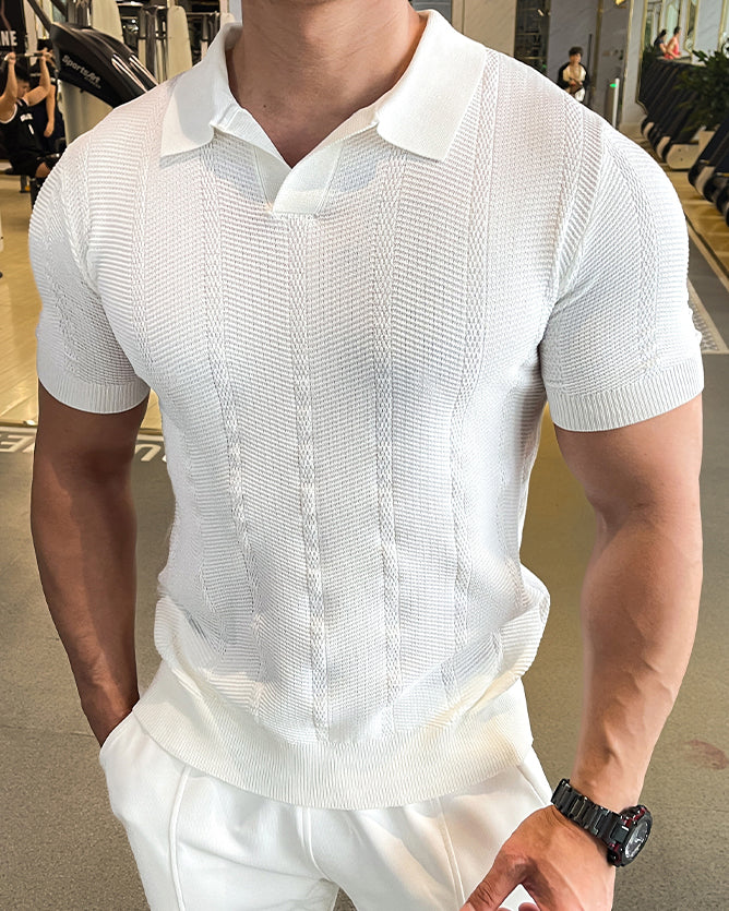 Men's versatile summer polo, lightweight & tailored fit, suitable for casual & athletic style.