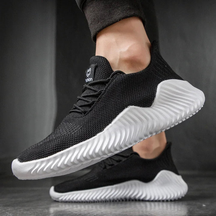 Versatile men's training shoes, providing comfort and stability for all types of workouts.