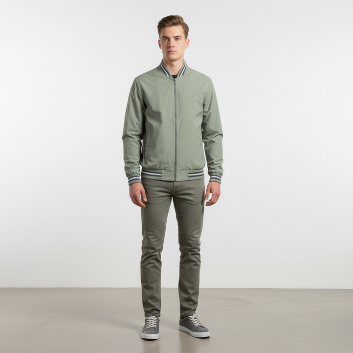 Durable men's polyester jacket, perfect for autumn and winter casual wear