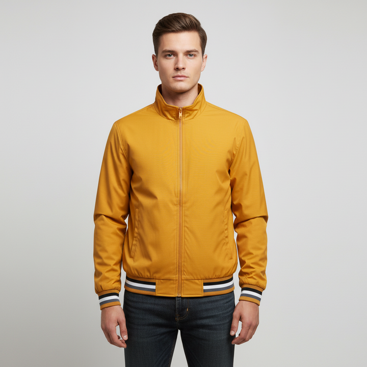 Lightweight men's jacket for all occasions, made of comfortable polyester material