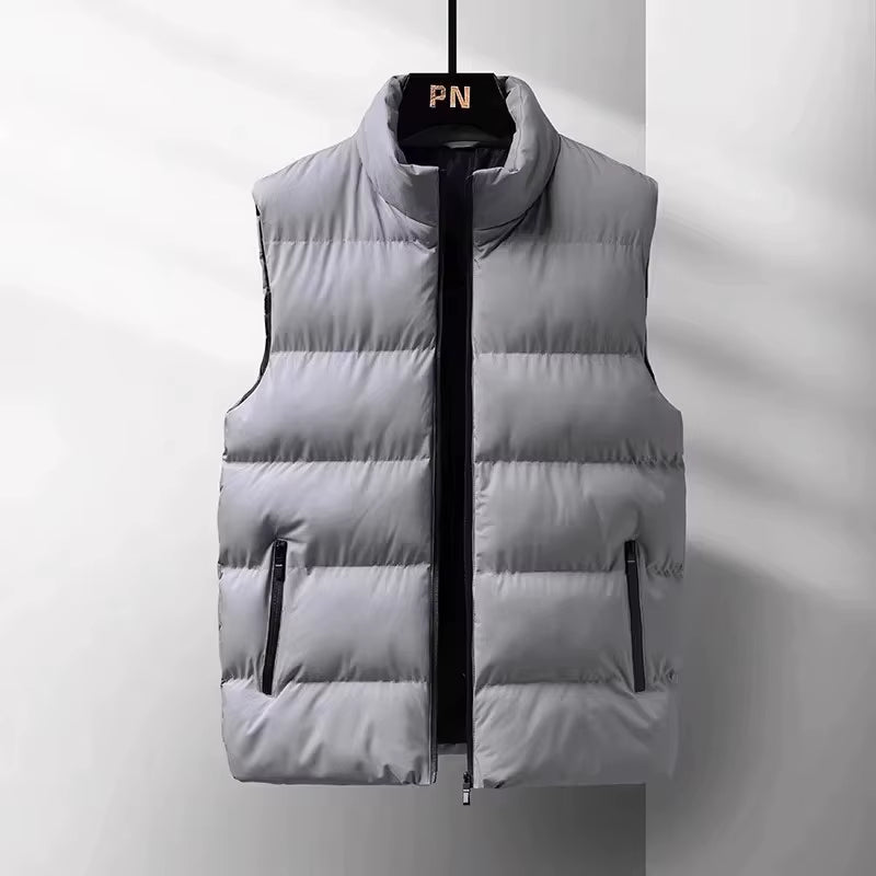 Stylish men's lightweight puffer vest with quilted design, ideal for active outdoor adventures & everyday casual wear.