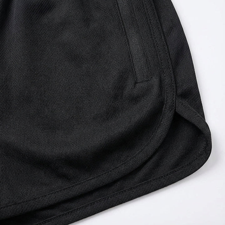 Lightweight men's polyester training shorts, fast-drying and breathable for activewear