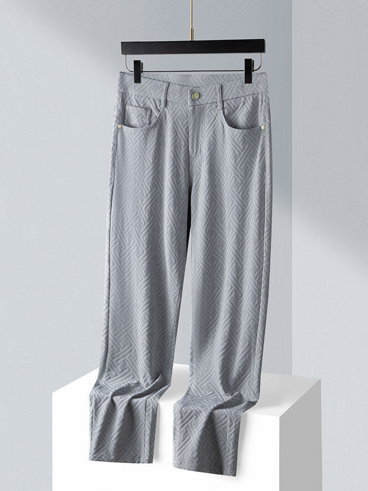 Smart casual men's lightweight trousers with textured design. Stretch fabric ensures all-day summer comfort.