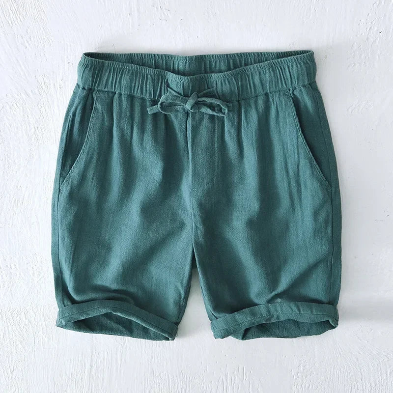 Tailored men's lightweight summer shorts, perfect for a stylish yet relaxed casual look.