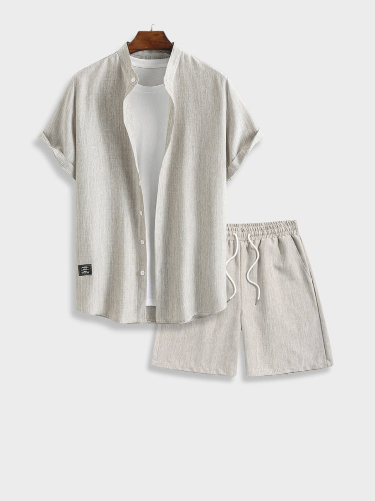 Men's lightweight summer comfort set with short-sleeve shirt and shorts, perfect for casual wear or vacation.