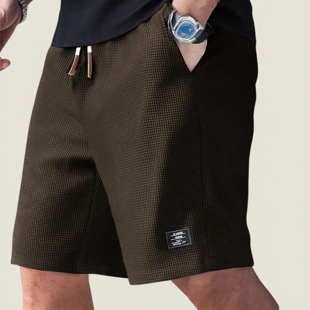 Men's lightweight athletic shorts for summer, ensuring comfort during outdoor adventures & daily wear.