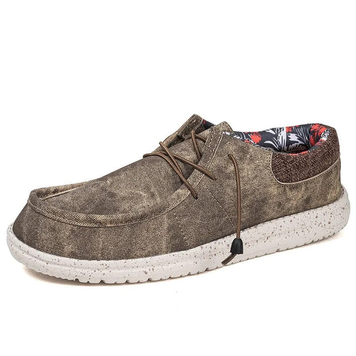 Comfortable men's summer loafers for warm weather. Easy slip-on design, perfect casual footwear for effortless style.