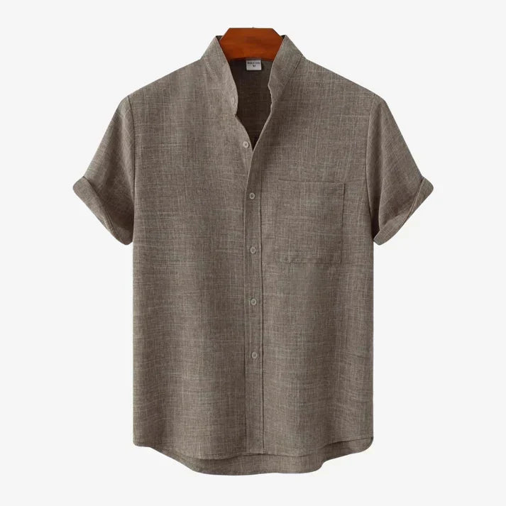 Comfortable men's lightweight summer shirt, short sleeve and relaxed fit for warm weather outings.