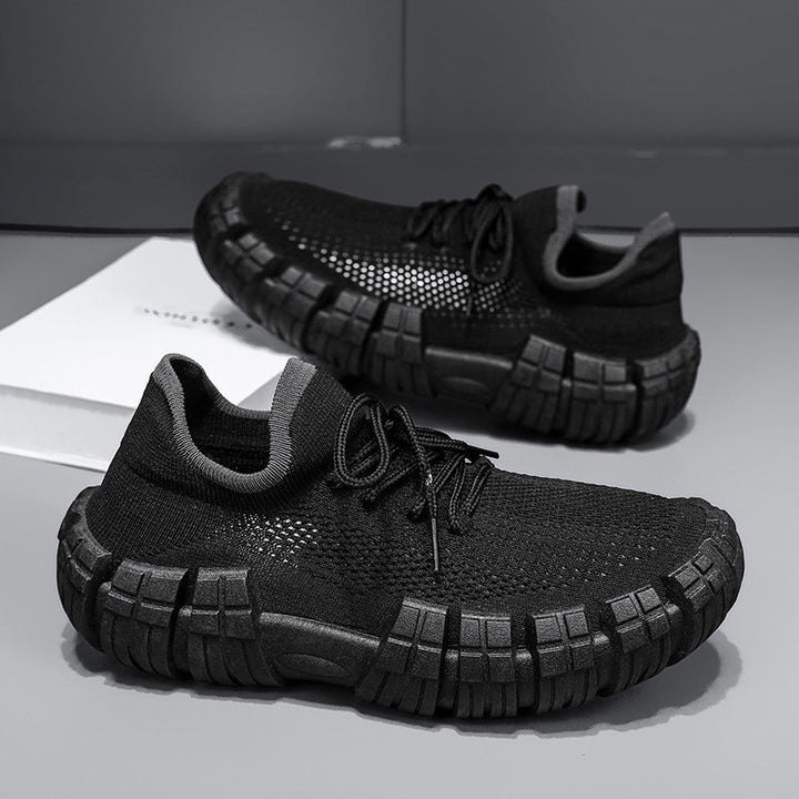 Men's lightweight urban agility sneakers in motion, demonstrating flexibility and dynamic support.