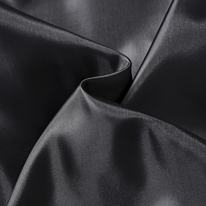 Stylish men's lightweight wool vest, excellent for layering and adding warmth to any outfit.